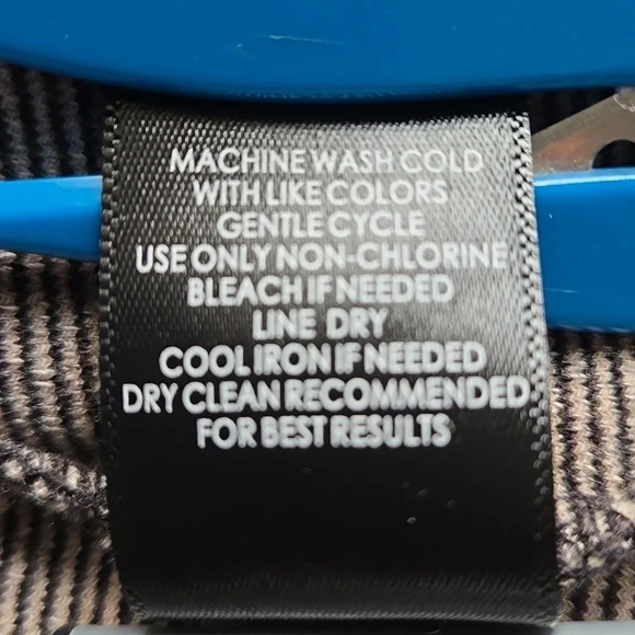 Torrid Open Cardigan Roll Tab Sleeves White Gray Plaid Torrid size 0 (L sz 12) - Picture 7 of 8